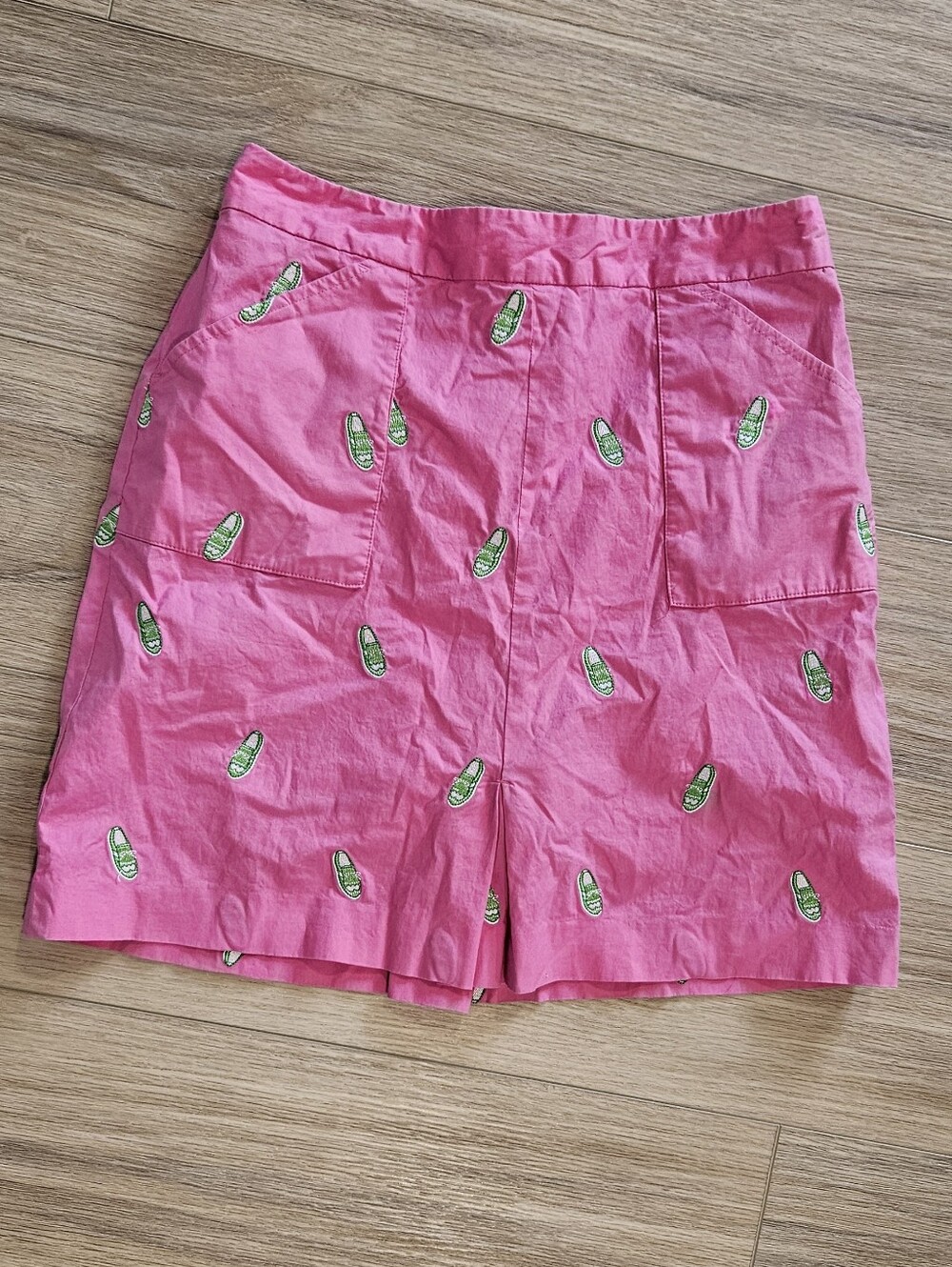 Lilly Pulitzer Pink Skort with Green Embroidered Loafers Size 2